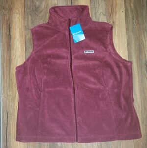 Columbia Women's Burgundy Fleece Vest
